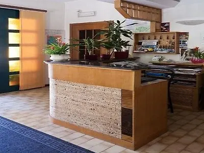 **  Hotel Vignola Assisi Itália